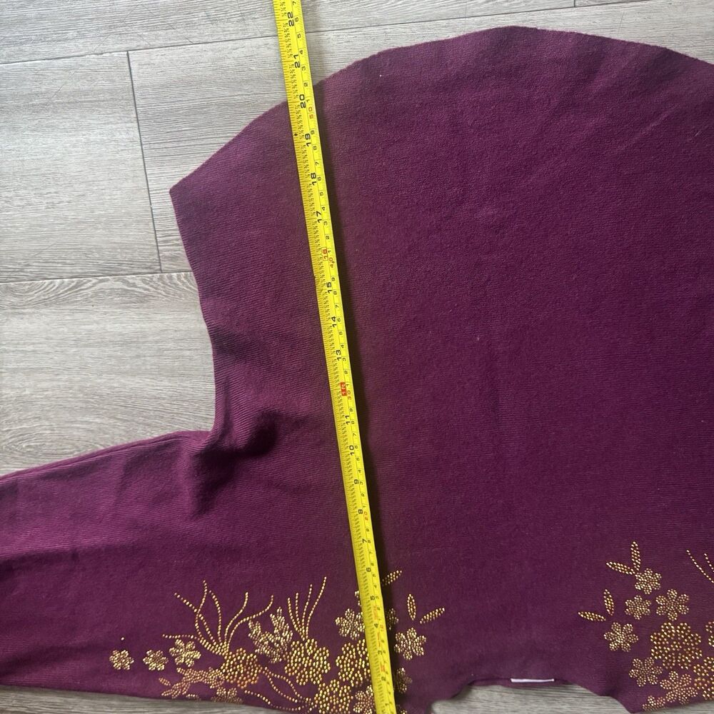 Luna Dolman Sleeve Embellished Pullover Sweater Studded Purple Rounded Hem Sz S - Picture 10 of 15